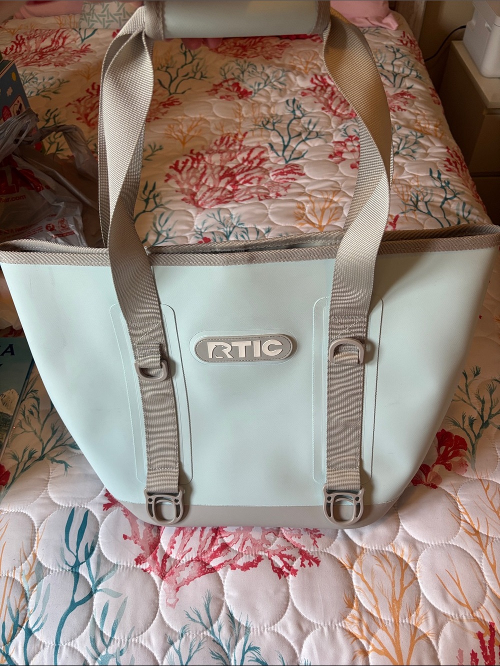 Women’s Tote Bag with Straps